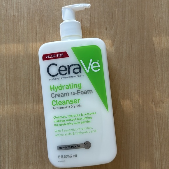 CeraVe Hydrating Cream To Foam Cleanser | Makeup Remover Face Wash 19oz new - Picture 5 of 5